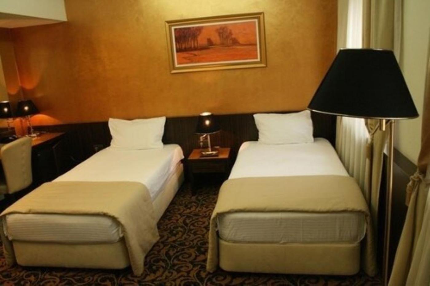 Hotel Hercegovina Ilidža Bagian luar foto