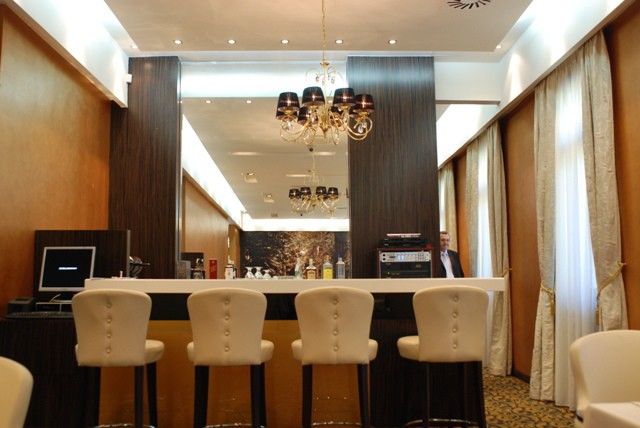 Hotel Hercegovina Ilidža Bagian luar foto